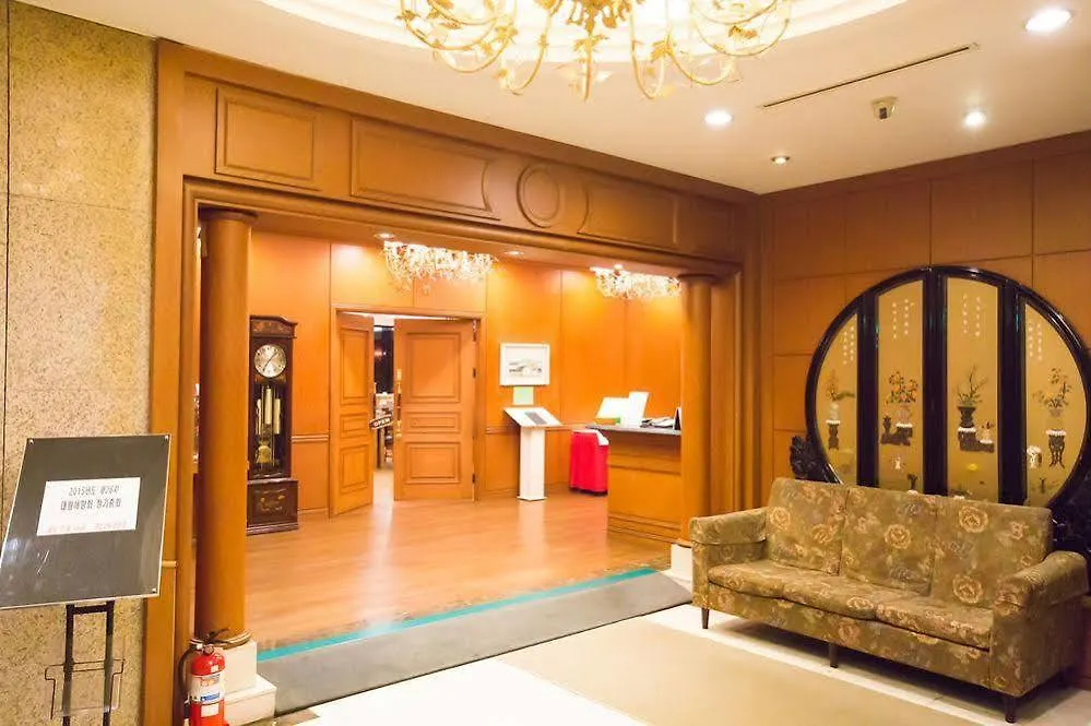 Samhaein Hotel